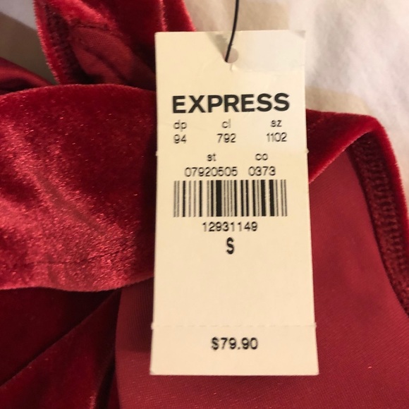 Express red velvet ruffle dress NWT - Picture 3 of 6